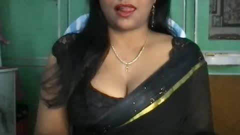 Snapshot of lovelyrose36 chatting on 05-29-26, 05:55 lovelyrose36 online show from 05-29-26, 05:55