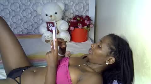 lovelytin online show from 02-15-26, 09:22