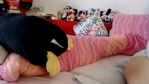 lovelywoman22 online show from 02-07-26, 07:01