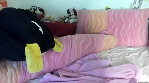 Snapshot of lovelywoman23 chatting on 02-08-25, 06:01 lovelywoman23 online show from 02-08-25, 06:01