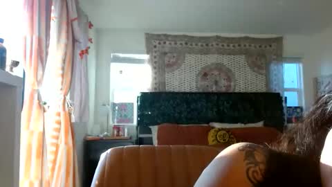 lovelyxmacii online show from 12-04-25, 11:24