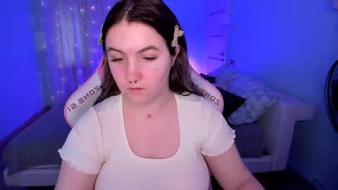 Julia  online show from 02-24-26, 08:12