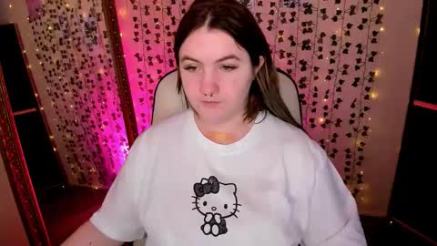 Julia  online show from 03-07-26, 09:50