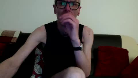 Snapshot of lovepvclate40s chatting on 01-20-25, 09:01 lovepvcearly50s online show from 01-20-25, 09:01