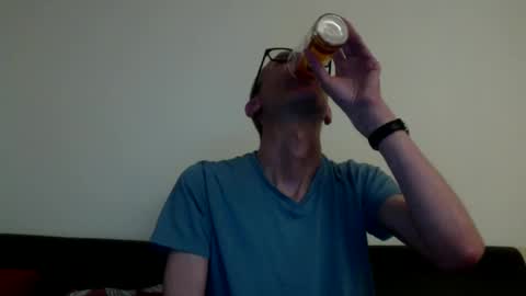 Snapshot of lovepvclate40s chatting on 02-16-25, 05:48 lovepvcearly50s online show from 02-16-25, 05:48