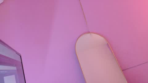 L O V E  online show from 05-19-26, 11:38
