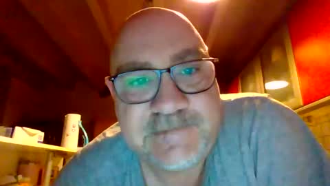 lover010983 online show from 03-10-25, 05:22