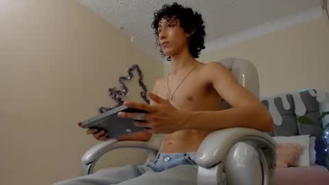 loverboy8_ online show from 12-12-24, 06:47