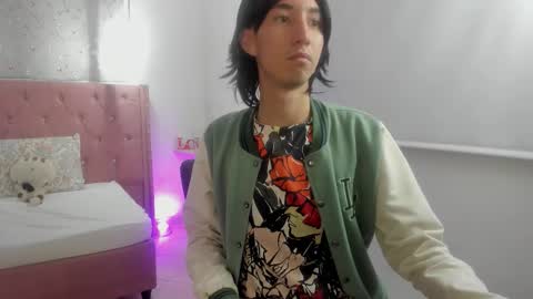 loverisu online show from 02-04-26, 12:05