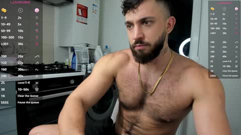 Snapshot of lovermike_ chatting on 12-09-24, 08:54 Mike online show from 12-09-24, 08:54