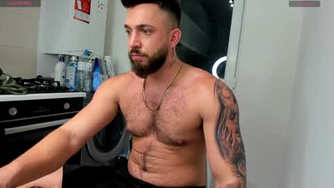 Snapshot of lovermike_ chatting on 12-17-24, 09:49 Mike online show from 12-17-24, 09:49