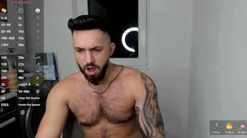 Snapshot of lovermike_ chatting on 12-30-24, 09:19 Mike online show from 12-30-24, 09:19