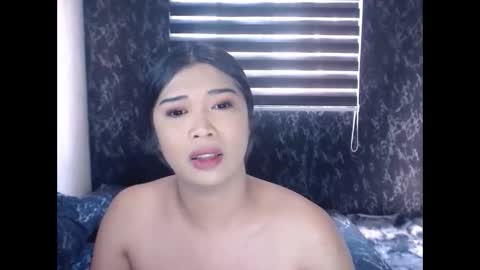Snapshot of loverph15 chatting on 05-06-26, 07:02 loverph15 online show from 05-06-26, 07:02