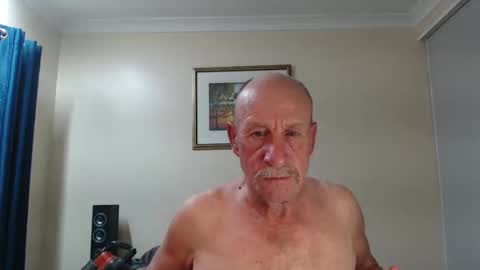 Lovesblackazz online show from 04-24-26, 10:28