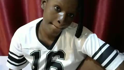 loveslut_ online show from 10-28-25, 07:16