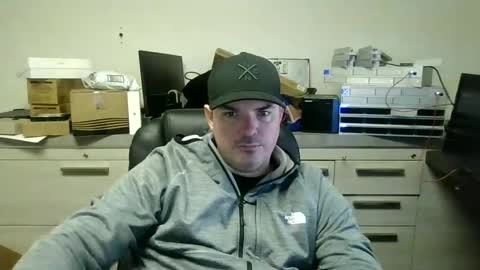 Snapshot of lovetofps chatting on 01-29-25, 09:17 Love2Game online show from 01-29-25, 09:17