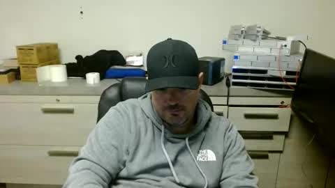 Love2Game online show from 05-18-26, 06:03