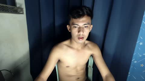 Snapshot of lovetosuckxox chatting on 02-11-25, 02:24 lovetosuckxox online show from 02-11-25, 02:24