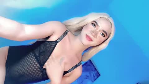 Lovingmonaru969 online show from 12-23-24, 07:06