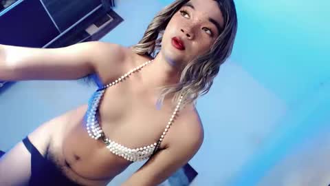 Lovingmonaru969 online show from 10-29-25, 04:09