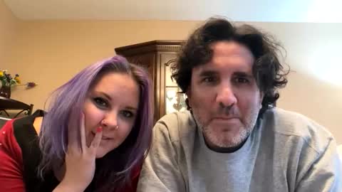 Snapshot of lovleybutwild chatting on 11-26-25, 09:05 lovleybutwild online show from 11-26-25, 09:05