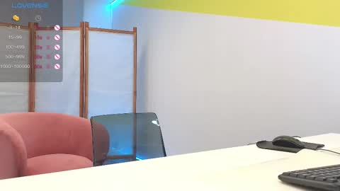 Vikkkk  online show from 03-10-25, 12:26