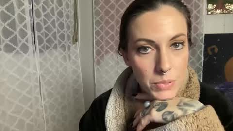 Lox online show from 12-06-24, 08:37