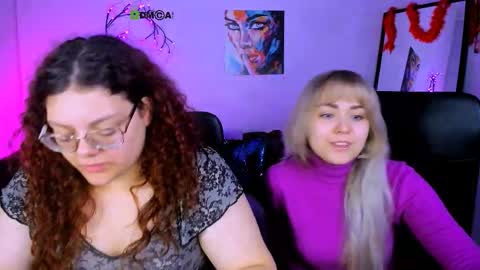 Snapshot of loya_best chatting on 11-30-25, 10:19 loya_best online show from 11-30-25, 10:19