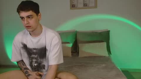 loyliksi online show from 04-27-26, 08:07