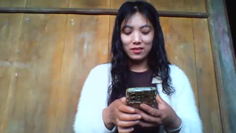 Snapshot of lsmbaby chatting on 05-05-26, 01:02 lsmbaby online show from 05-05-26, 01:02