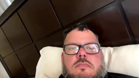 Snapshot of lsmini328 chatting on 10-17-25, 06:21 lsmini328 online show from 10-17-25, 06:21