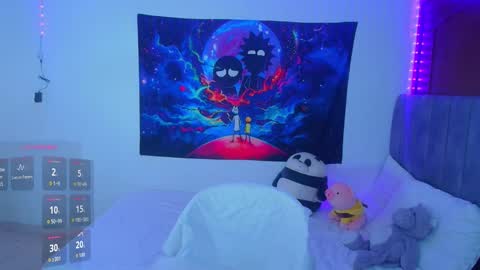 Mariana    online show from 12-18-25, 09:32