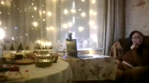 Lu krecia online show from 01-18-25, 03:16