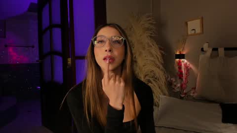  ---Goys incredible photographs online show from 01-14-25, 12:45