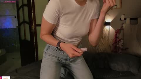  ---Goys incredible photographs online show from 02-20-25, 01:08