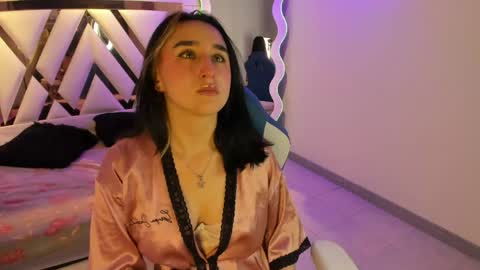 Snapshot of lua_sun_ chatting on 06-03-26, 04:26 LUA online show from 06-03-26, 04:26