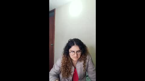 luana_winner online show from 04-23-26, 05:52