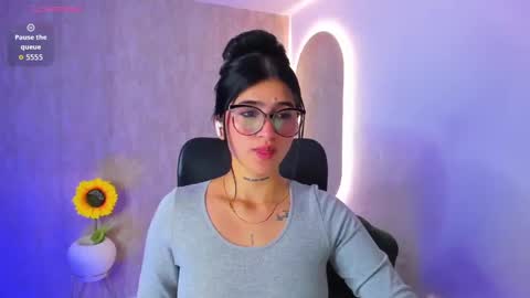 Luana online show from 10-02-25, 12:01