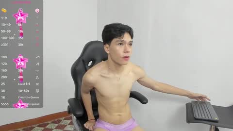 lUAN online show from 01-24-25, 11:26