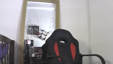 Snapshot of luanna837 chatting on 02-23-25, 02:07 luanna837 online show from 02-23-25, 02:07