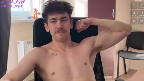 Snapshot of luca_syn chatting on 05-27-26, 01:30 Luca S online show from 05-27-26, 01:30