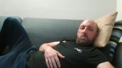 Luca online show from 04-19-26, 06:54