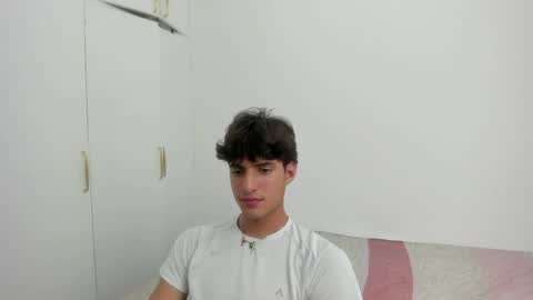 lucacosta19 online show from 05-27-26, 01:57