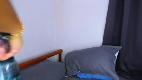 Luca Dior online show from 02-05-25, 01:44