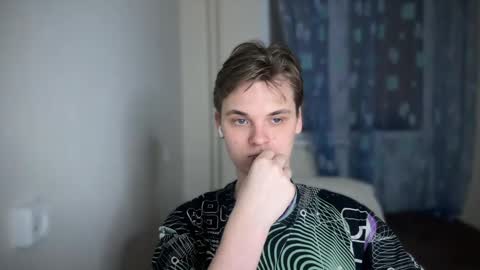 Lucas Gill online show from 12-16-24, 02:16