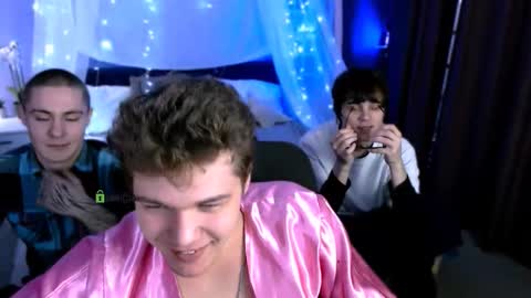 lucas_long_ online show from 11-27-25, 10:28