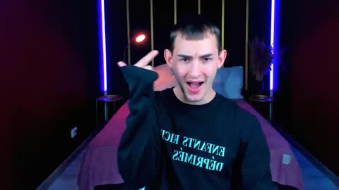 Lucas online show from 05-09-26, 04:45