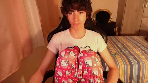 lucas_xo online show from 11-03-25, 01:51