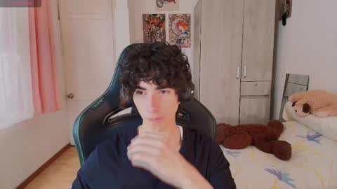 lucas_xo online show from 03-26-26, 06:24