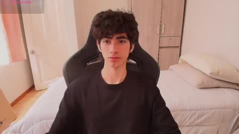 lucas_xo online show from 06-03-26, 06:46